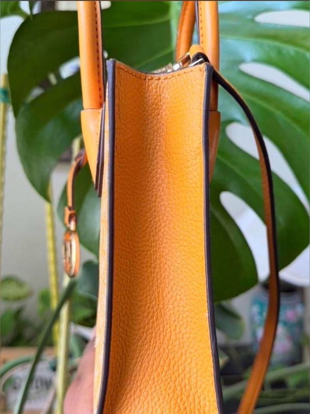Michael Kors✨🧡💛 Orange Signature Mini Tote Bag - Picture 4 of 6